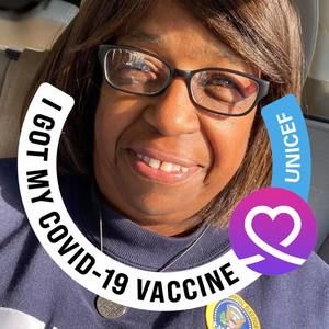 Meet your Posher, Lorietta